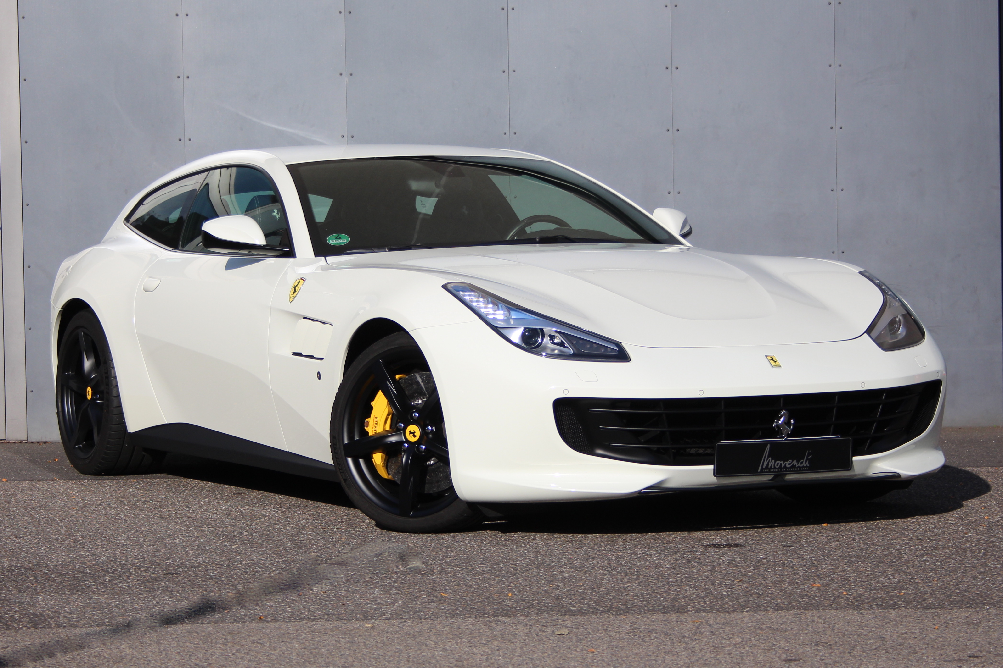 Ferrari  GTC4 Lusso T